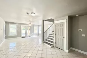140 Hickory Loop Dr, Freeport, FL 32439 - Photo 5
