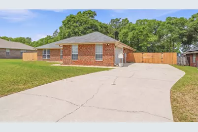 2370 Barberee Drive, Crestview, FL 32536 - Photo 3