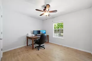2370 Barberee Dr, Crestview, FL 32536 - Photo 29