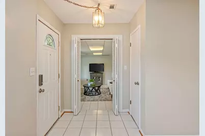 1005 Julia Avenue, Niceville, FL 32578 - Photo 3