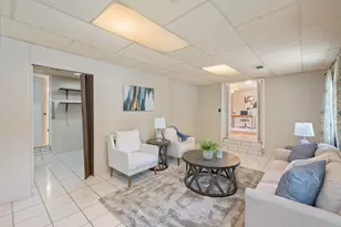 1005 Julia Ave, Niceville, FL 32578 - Photo 17