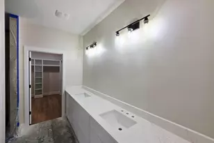 308 B Okaloosa Ave, Valparaiso, FL 32580 - Photo 13