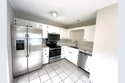 3013 Yorktown Circle, Fort Walton Beach, FL 32547 - Photo 3