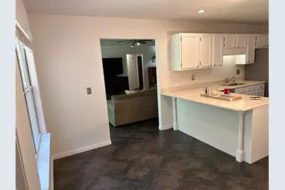 1670 Parkside Circle, Niceville, FL 32578 - Photo 11