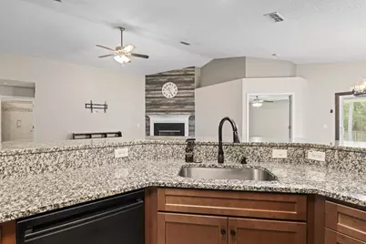 1968 Reserve Boulevard, Gulf Breeze, FL 32563 - Photo 9