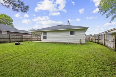 1968 Reserve Boulevard, Gulf Breeze, FL 32563 - Photo 31