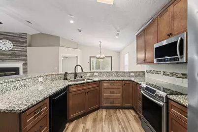 1968 Reserve Boulevard, Gulf Breeze, FL 32563 - Photo 7