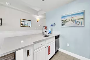 114 Carillon Market St, Panama City Beach, FL 32413 - Photo 7