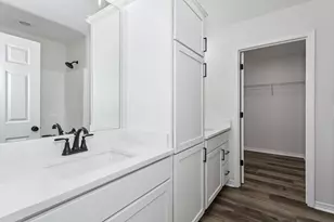 8084 3rd St, Laurel Hill, FL 32567 - Photo 21