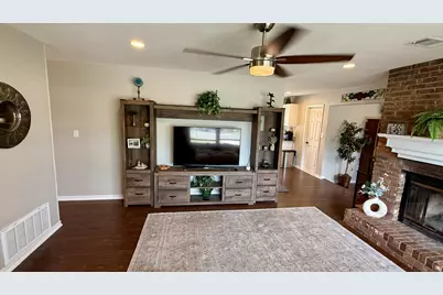 131 NE Clements Street, Fort Walton Beach, FL 32548 - Photo 7