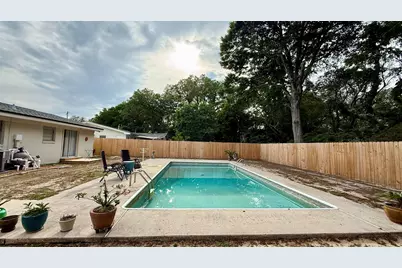 131 NE Clements Street, Fort Walton Beach, FL 32548 - Photo 3