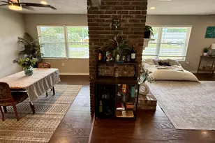 131 NE Clements St, Fort Walton Beach, FL 32548 - Photo 11