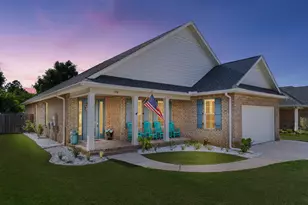 176 Raiders Trail, Valparaiso, FL 32580 - Photo 1