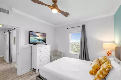 9860 S Thomas Drive #UNIT 809, Panama City Beach, FL 32408 - Photo 11