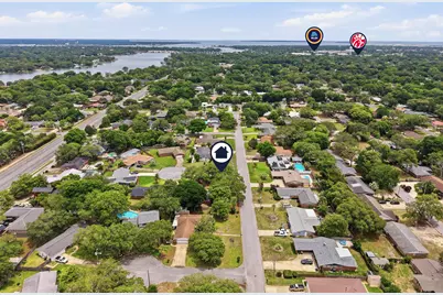 233 NW Pleasant Street, Fort Walton Beach, FL 32548 - Photo 63