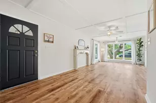 233 NW Pleasant St, Fort Walton Beach, FL 32548 - Photo 9