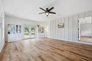 233 NW Pleasant St, Fort Walton Beach, FL 32548 - Photo 29