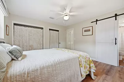 233 NW Pleasant Street, Fort Walton Beach, FL 32548 - Photo 43