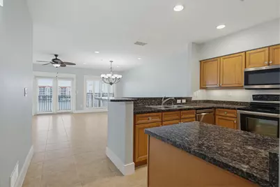 187 Brooks Street #UNIT B401, Fort Walton Beach, FL 32548 - Photo 11