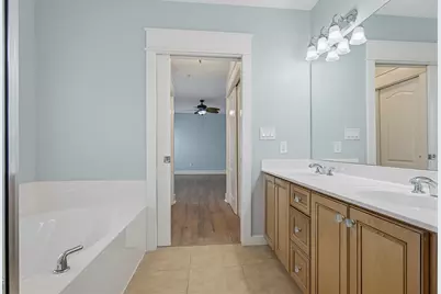 187 Brooks Street #UNIT B401, Fort Walton Beach, FL 32548 - Photo 27