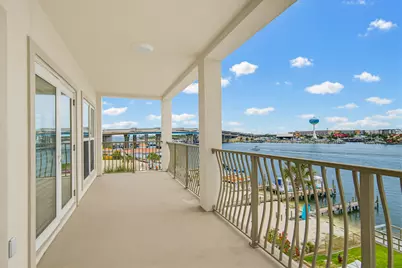 187 Brooks Street #UNIT B401, Fort Walton Beach, FL 32548 - Photo 1