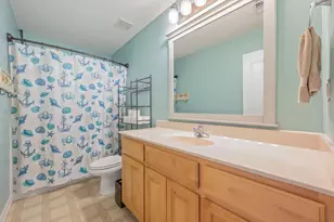 1948 Hidden Springs Dr, Baker, FL 32531 - Photo 27