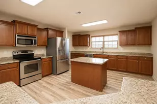 2391 Barberee Dr, Crestview, FL 32536 - Photo 9
