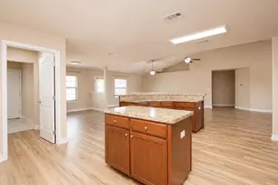 2391 Barberee Dr, Crestview, FL 32536 - Photo 11