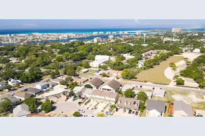 207 Ann Circle #9, Destin, FL 32541 - Photo 49