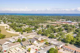 207 Ann Cir, Destin, FL 32541 - Photo 51