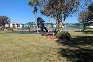 132 W Leslie Ln, Panama City Beach, FL 32407 - Photo 33