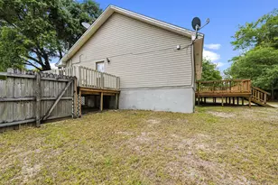 207 W Pinoak Ct, Crestview, FL 32539 - Photo 27