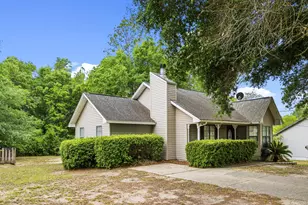 207 W Pinoak Ct, Crestview, FL 32539 - Photo 31