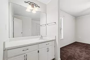 207 W Pinoak Ct, Crestview, FL 32539 - Photo 13