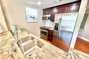 9100 Baytowne Wharf Blvd, Miramar Beach, FL 32550 - Photo 11
