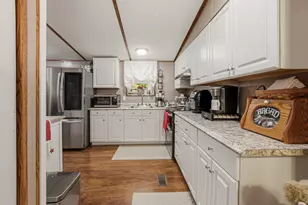 685 McDaniels Fishcamp Rd, Freeport, FL 32439 - Photo 3