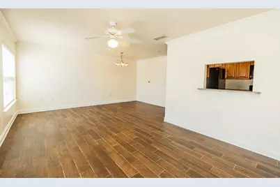 748 Majestic Drive, Crestview, FL 32536 - Photo 7