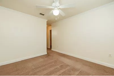 748 Majestic Drive, Crestview, FL 32536 - Photo 17