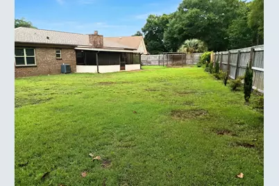 7889 Bay Meadows Dr Drive, Pensacola, FL 32507 - Photo 5