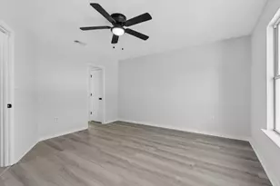 468 Sandy Ridge Cir, Mary Esther, FL 32569 - Photo 25