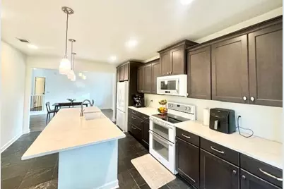 155 Gleneagles Drive, Niceville, FL 32578 - Photo 9