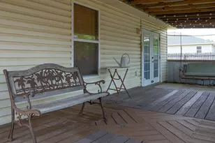 1990 Pentagon St, Gulf Breeze, FL 32563 - Photo 5