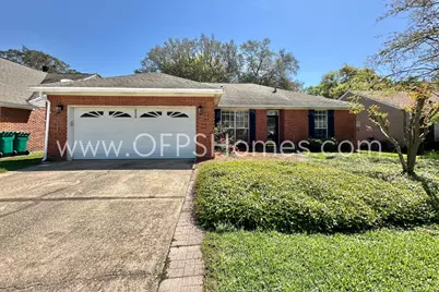 4534 E Parkwood Lane, Niceville, FL 32578 - Photo 1