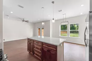 751 Amos St, Crestview, FL 32539 - Photo 9