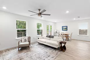 228 Sweet Blossom Bend, Freeport, FL 32439 - Photo 5