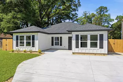 150 N Booker Street, Crestview, FL 32536 - Photo 1