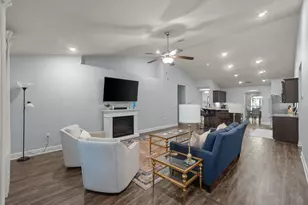3164 Hickory St, Navarre, FL 32566 - Photo 9