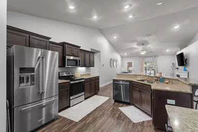 3164 Hickory Street, Navarre, FL 32566 - Photo 13