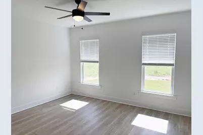 5910 Luckenbach Lane, Crestview, FL 32539 - Photo 11