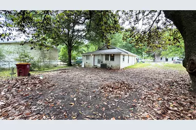 1018 S Wilson Street, Crestview, FL 32536 - Photo 15